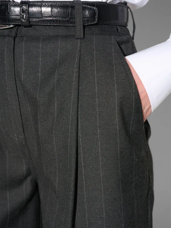 Shorts Broek Dames Rechte Pijp Zwart Krijtstreep Lou